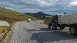ANAMUR’DA YOL VE İÇME SUYU SORUNLARI BİR BİR ÇÖZÜLÜYOR