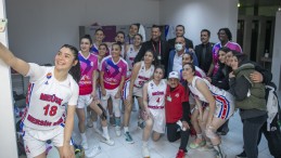 MERSİNLİ KADIN BASKETBOL EKİBİ DOLUDİZGİN…