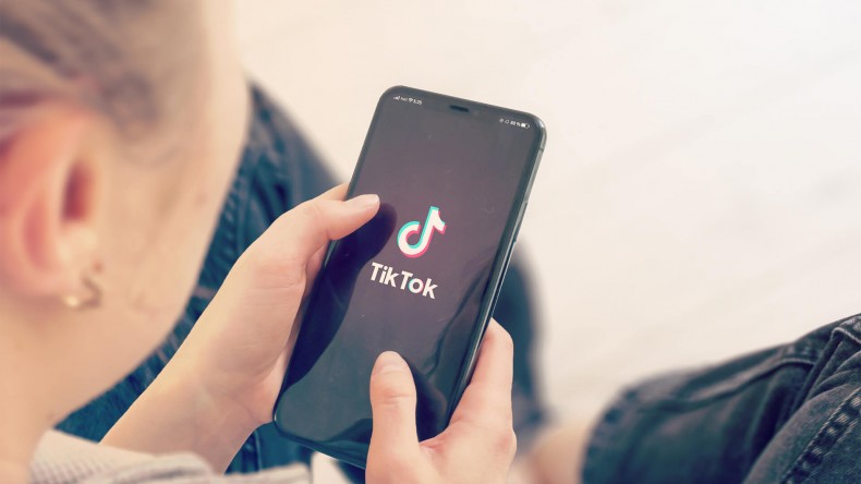 TİKTOK ZİRVEDEN DÜŞMÜYOR…