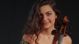 ADANALI ÇELLİST’TEN ATATÜRK’Ü ANMA KONSERİ
