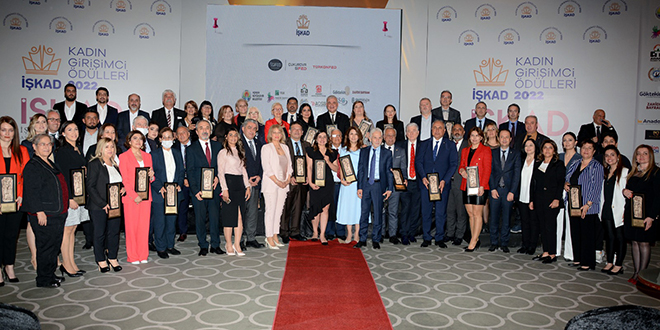 İŞKAD’DAN MUHTEŞEM GİRİŞİMCİLİK ÖDÜLLERİ TÖRENİ…
