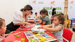 BU YAZ M1 ADANA’DA ÇOCUKLAR HEM EĞLENİYOR ,HEM ÖĞRENİYOR.