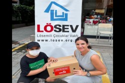 LÖSEV MUTLU ET PAKETLERİ İLE MUTLULUK PAYLAŞTIKÇA ÇOĞALIYOR