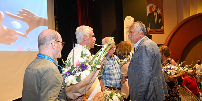 ALTIN KOZA’DA FATMA GİRİK VE CÜNEYT ARKIN ANILDI
