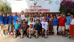 ATDSK’DA ŞAMPİYONLAR KUPALARINI ALDILAR