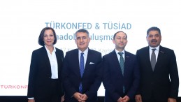 İŞ DÜNYASININ LİDERLERİNDEN REFAH VURGUSU