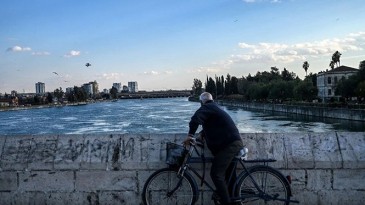 ADANA DEYİP GEÇMEYİN!- Ömer Üney yazdı