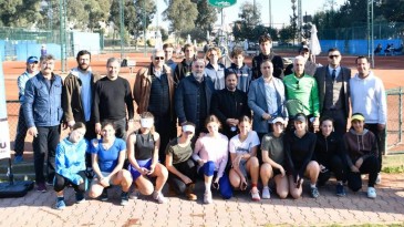 SARIÇAM’DA UA İNTERNATİONAL J30 TENİS TURNUVASI HEYECANI