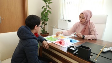 YÜREĞİR BELEDİYESİ’NDEN ÜCRETSİZ PSİKOLOJİK DANIŞMANLIK DESTEĞİ