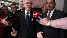 KILIÇDAROĞLU, SÜLEYMAN SÖNMEZ’İ ZİYARET ETTİ