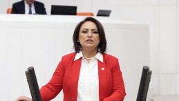 KÜÇÜK ÜRETİCİ VE TEDARİLÇİ ZİNCİR MARKETLERE KARŞI EZDİRİLİYOR