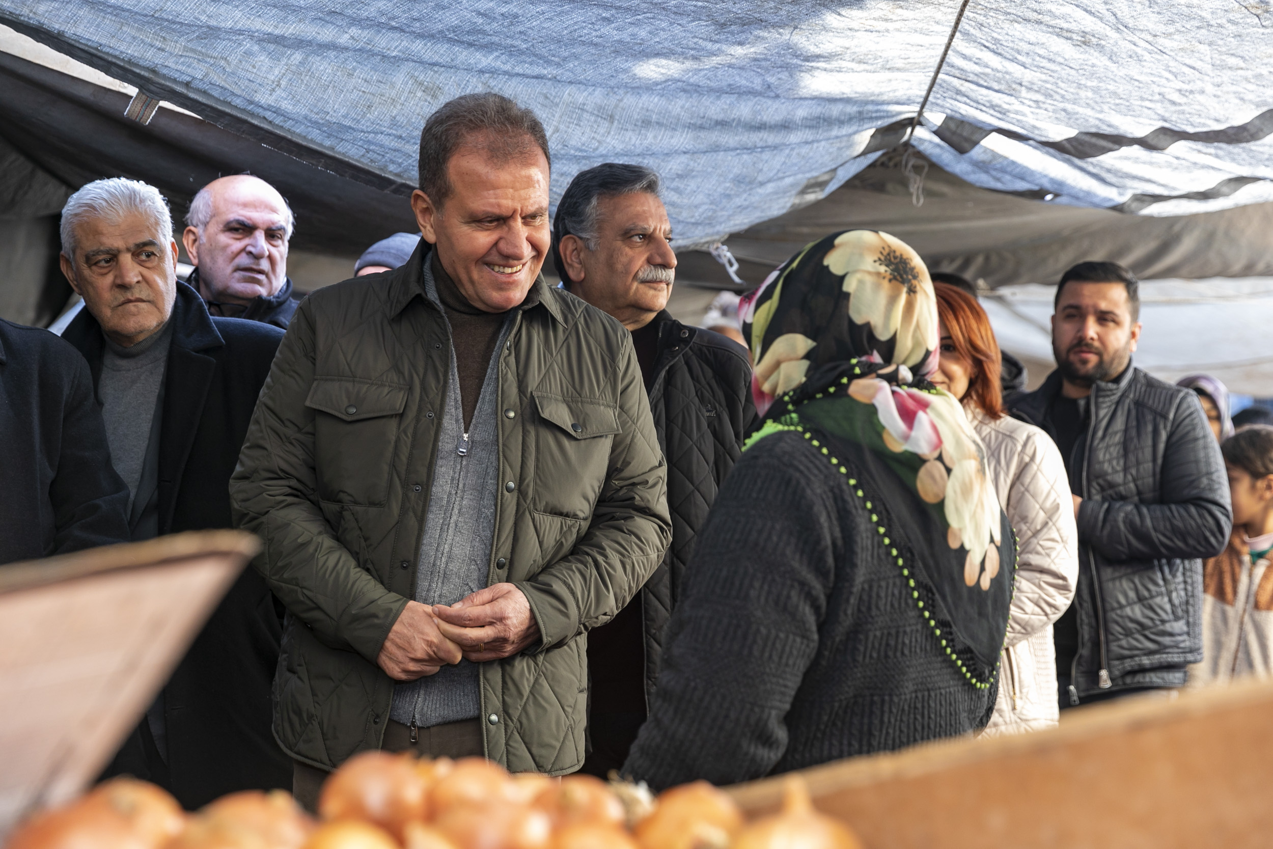 BAŞKAN SEÇER, HALKIN İÇİNDE OLMAYA DEVAM EDİYOR