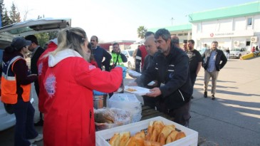 FELAKETİ DAYANIŞMA VE GECE GÜNDÜZ ÇALIŞARAK GERİDE BIRAKACAĞIZ