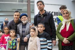 DEPREMZEDELER, BEŞİKTAŞLI JOSEF DE SOUZA’NIN ZİYARETİ İLE MORAL BULDU