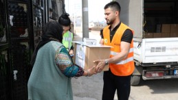 YÜREĞİR BELEDİYESİ’NDEN RAMAZAN’DA GIDA DESTEĞİ