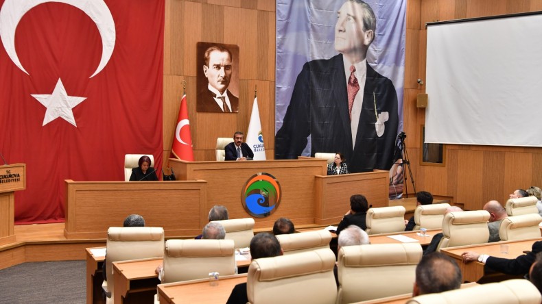 ÇUKUROVA MECLİSİNDE TARİHİ OTURUM