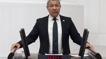 İKTİDAR DEPREMZEDESİNE ÇAY VE ŞEKER DAHİ VEREMİYOR