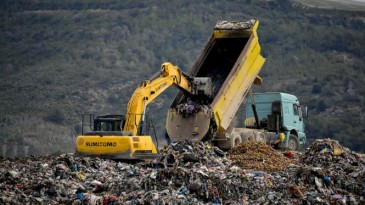 BÜYÜKŞEHİR’LE ATIKLAR EKONOMİK DEĞERE DÖNÜŞÜYOR