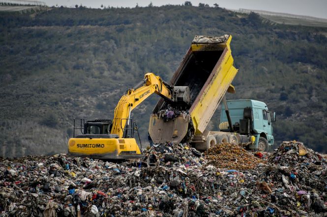 BÜYÜKŞEHİR’LE ATIKLAR EKONOMİK DEĞERE DÖNÜŞÜYOR