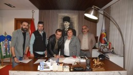 CEYHAN BELEDİYESİ DEMEK, EMEK DEMEK!