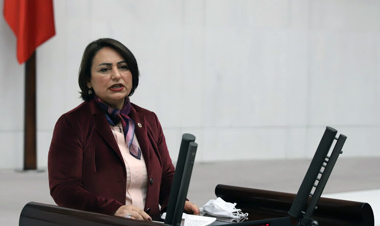 ÇOK ÇOK ÜZGÜNÜZ