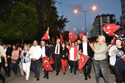 Başkan Zeydan Karalar, “BAYRAK VE VATAN SEVGİMİZİ KİMSE SORGULAYAMAZ.”