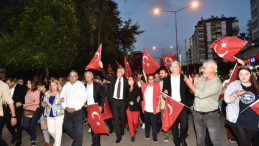 Başkan Zeydan Karalar, “BAYRAK VE VATAN SEVGİMİZİ KİMSE SORGULAYAMAZ.”