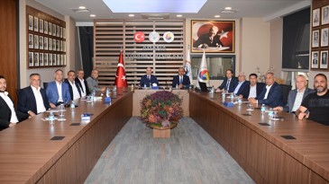 ATB Başkanı Şahin Bilgiç, “BUĞDAYDA 20 MİLYON TONUN ÜZERİNDE REKOLTE BEKLİYORUZ”