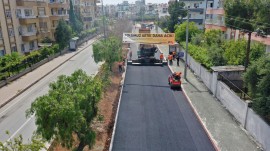 BÜYÜKŞEHİR’DEN KENTİN CADDELERİNE ALTIN DOKUNUŞLAR