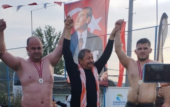 CEYHAN, ATA SPORU GÜREŞTE HEP BİR ADIM ÖNDE