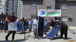 MERSİN BÜYÜKŞEHİR TOROSLARIN ZİRVESİNİ AYDINLATIYOR