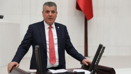 “EKONOMİYİ TÜMÜYLE BATIRDILAR”