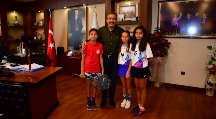 TÜRKİYE İKİNCİSİ OLDULAR SONER ÇETİN’E KOŞTULAR