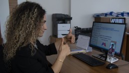 BÜYÜKŞEHİR’DEN ENGELLERİ AŞAN DESTEK HATTI