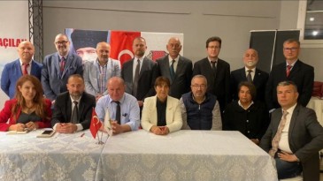 ESENDEMİR: RTÜK, YÖN GÖSTERİCİ BİR YOL İZLEMELİ