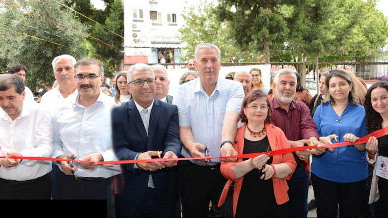 YÜREĞİR’DE “GÜÇLÜ KADIN GÜÇLÜ TOPLUM” SERGİSİ