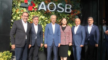 AOSB’DE BAKAN URALOĞLU’NU MUTLU EDEN VERİLER
