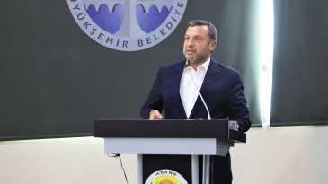 KOCAİSPİR: “SİNEK KOCA BİR ŞEHRİN İMTİHANINA DÖNÜŞTÜ”