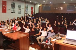 AOSB’NİN GENÇ SANAYİCİLERİ YÖNETİMİNİ SEÇTİ