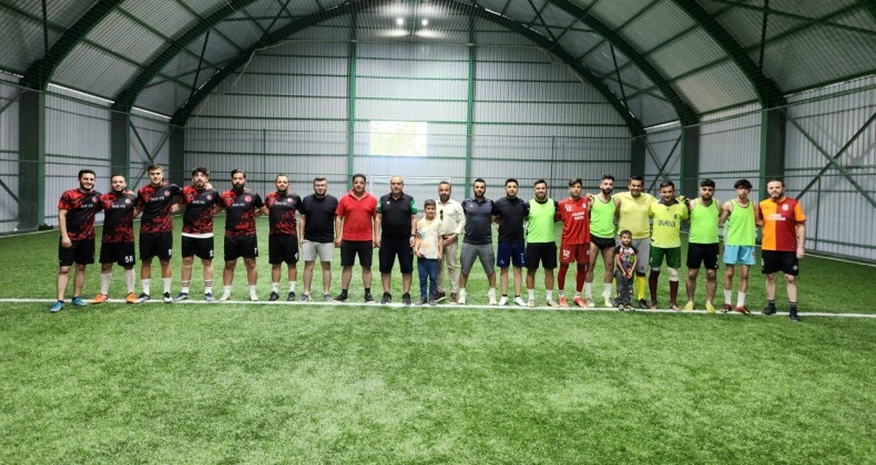 5 AĞUSTOS POZANTI KONGRESİ FUTBOL TURNUVASI BAŞLADI