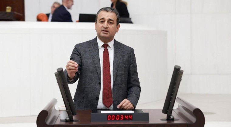 3 MİLYON 840 BİN KİŞİ BANKALARIN KARA LİSTESİNDE! 38 MİLYON KİŞİ BANKALARA BORÇLU!