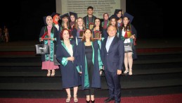 ABDİ SÜTCÜ SAĞLIK HİZMETLERİ MYO’DA MEZUNİYET SEVİNCİ