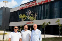 UZM. DR. MENTEŞ, “ADANA’YA EN AZ 500 YATAKLI HASTANE DAHA GEREKİR”