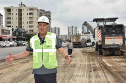 ZEYDAN KARALAR ÇALIŞIYOR, ADANA’NIN SORUNLARI ÇÖZÜLÜYOR