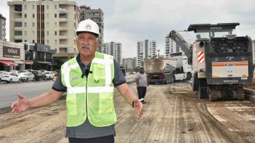 ZEYDAN KARALAR ÇALIŞIYOR, ADANA’NIN SORUNLARI ÇÖZÜLÜYOR