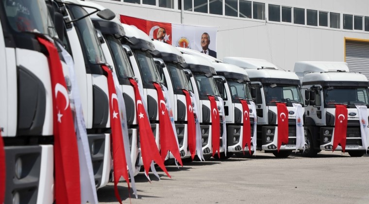 ADANA BÜYÜKŞEHİR İŞ MAKİNESİ FİLOSUNU GENİŞLETİYOR