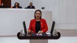 BU AYIP İKTİDARA YETER DE ARTAR BİLE!