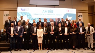 HUBUBAT VE BAKLİYAT İHRACATINDA 2022’NİN YILDIZLARI ÖDÜLLENDİRİLDİ