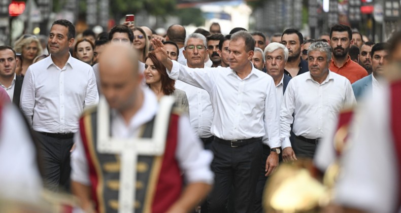 “BİSİKLET YOLU YAPIMLARIMIZ DEVAM EDİYOR”
