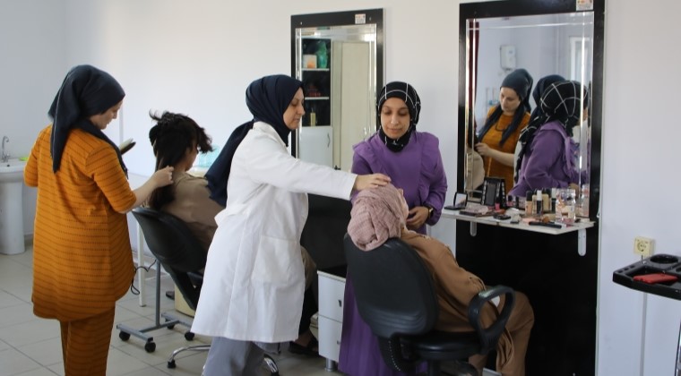 YÜREĞİRLİ KADINLAR ADEM PROJESİ İLE MESLEK EDİNİYOR